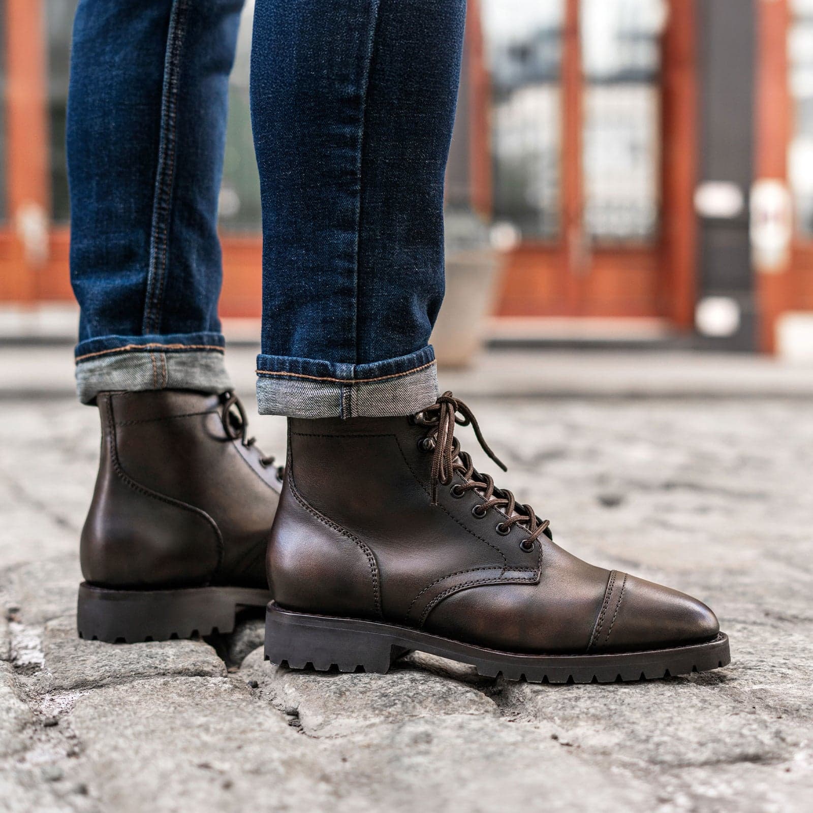 Men's lace-up boots