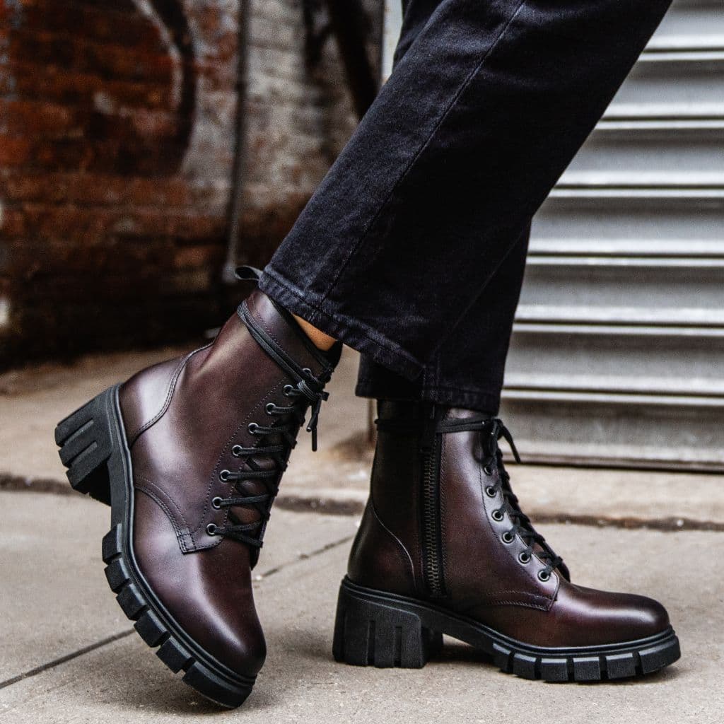 Coda | Black Cherry, view 7