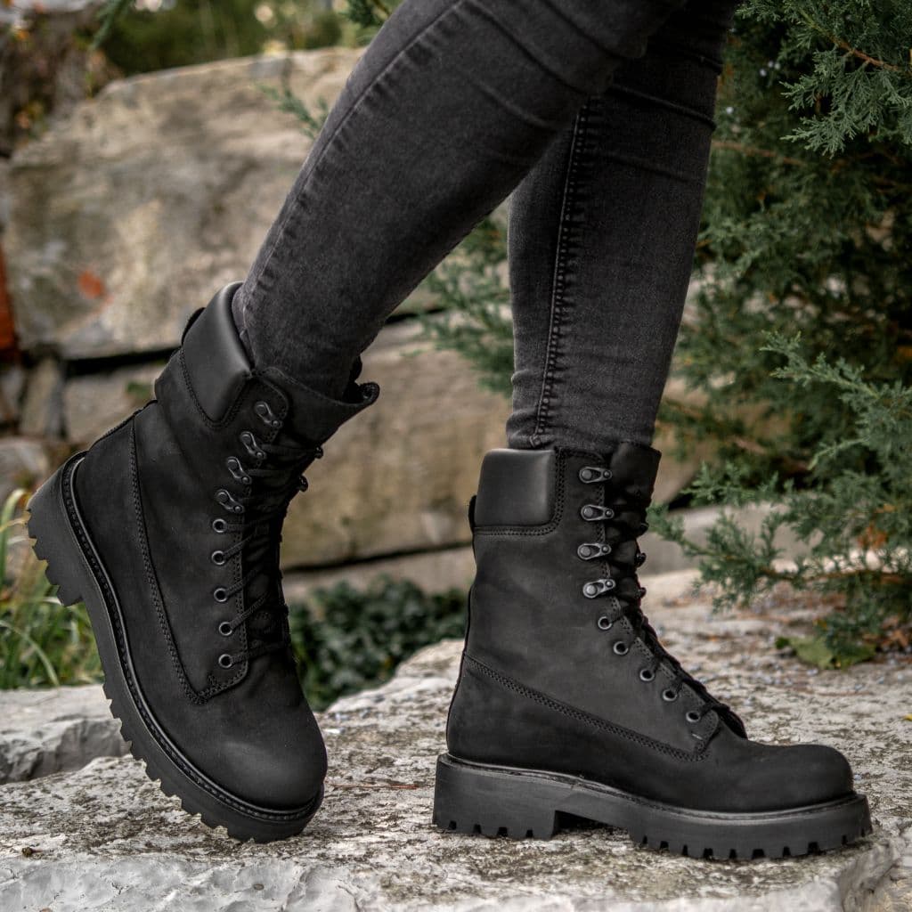 Explorer | Black Matte, view 6