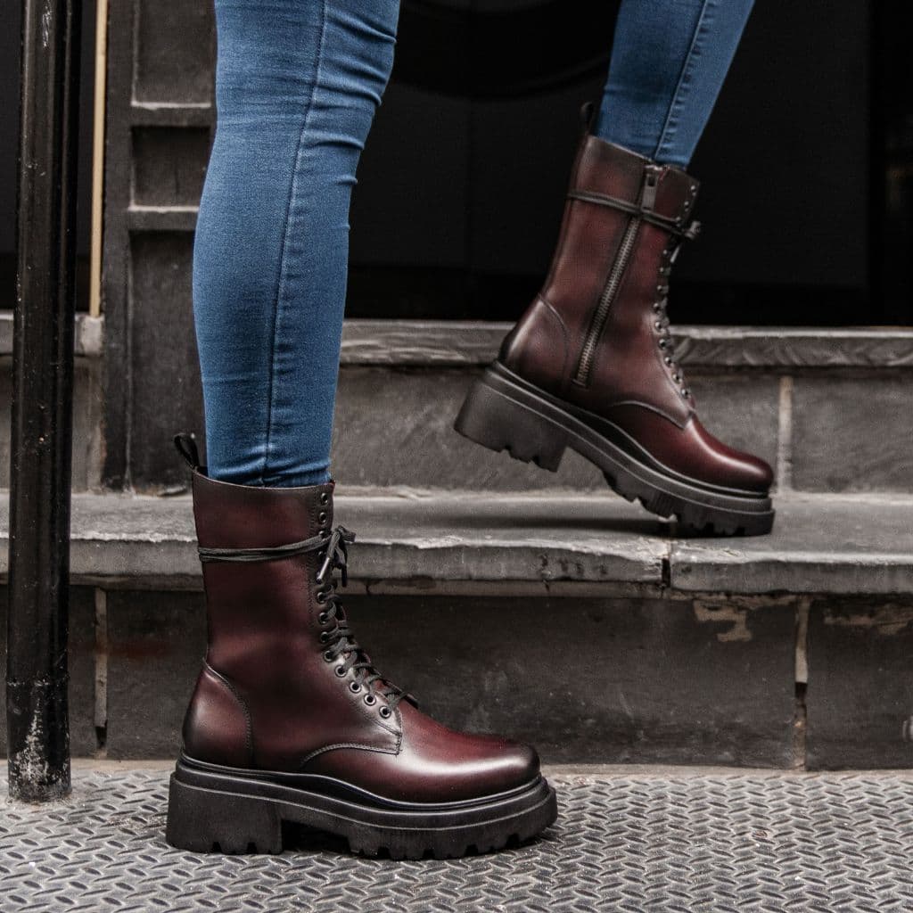 Fatale | Black Cherry, view 7
