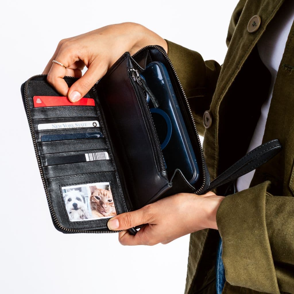 Wallet Wristlet | Black, view 7