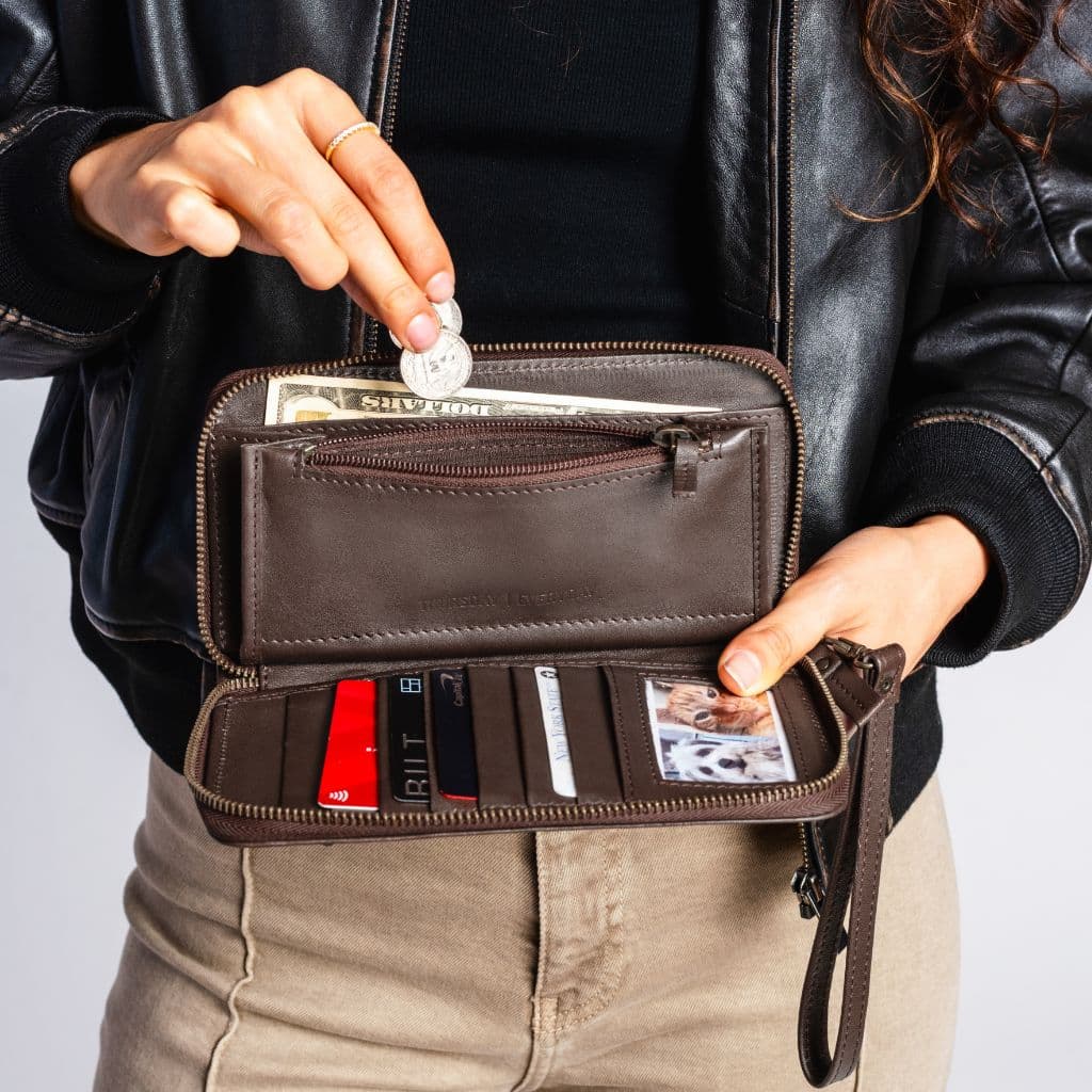 Wallet Wristlet | Mustang, view 7
