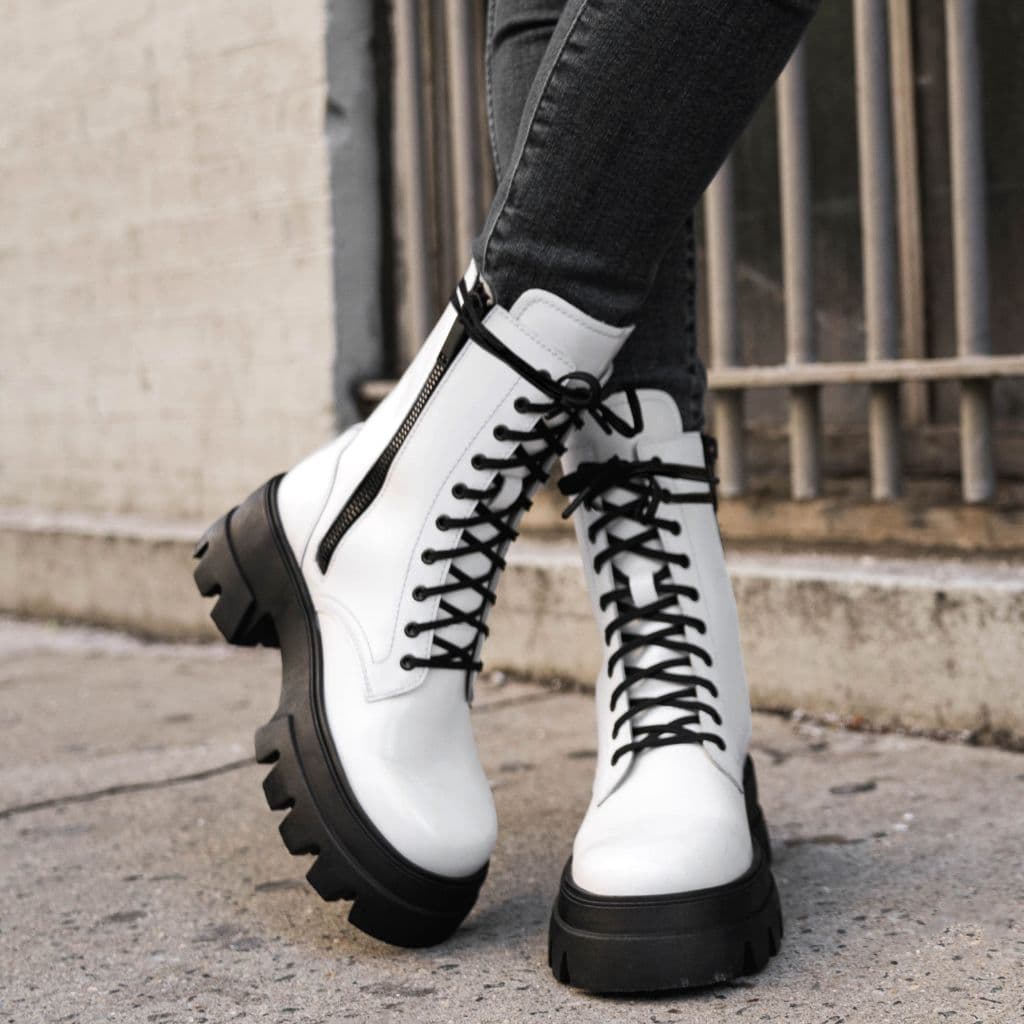 Dynasty | White, view 6