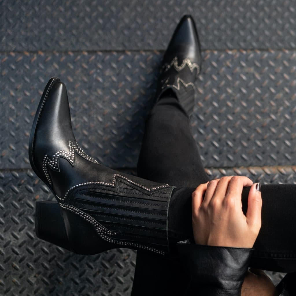 Icon | Black, view 7