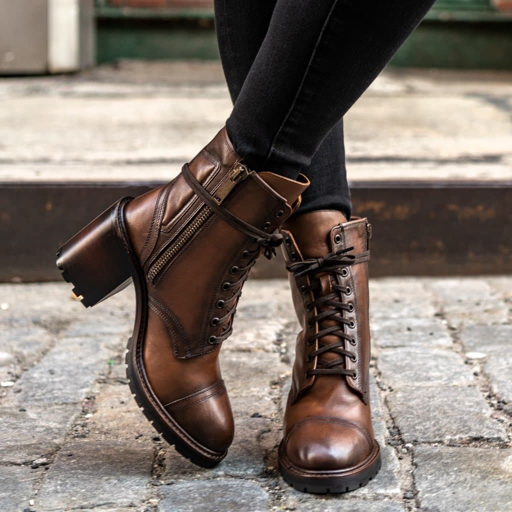 Rebel | Walnut, view 7