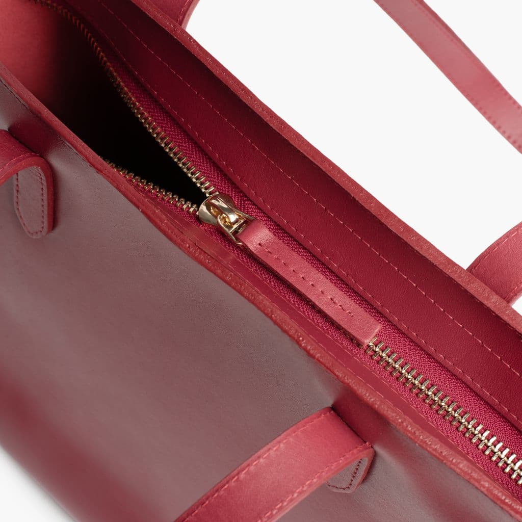 Everyday Tote | Red (M) (Zipper), view 5