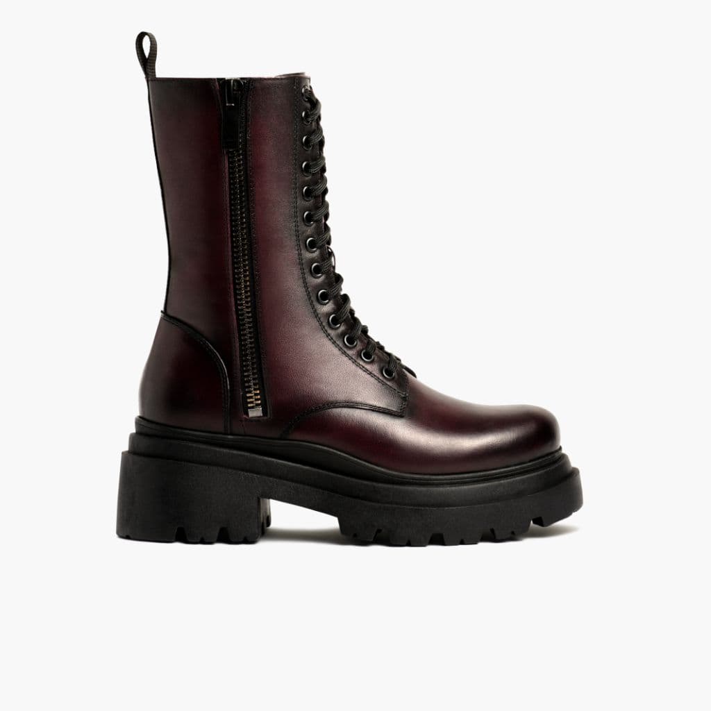 Fatale | Black Cherry, view 2