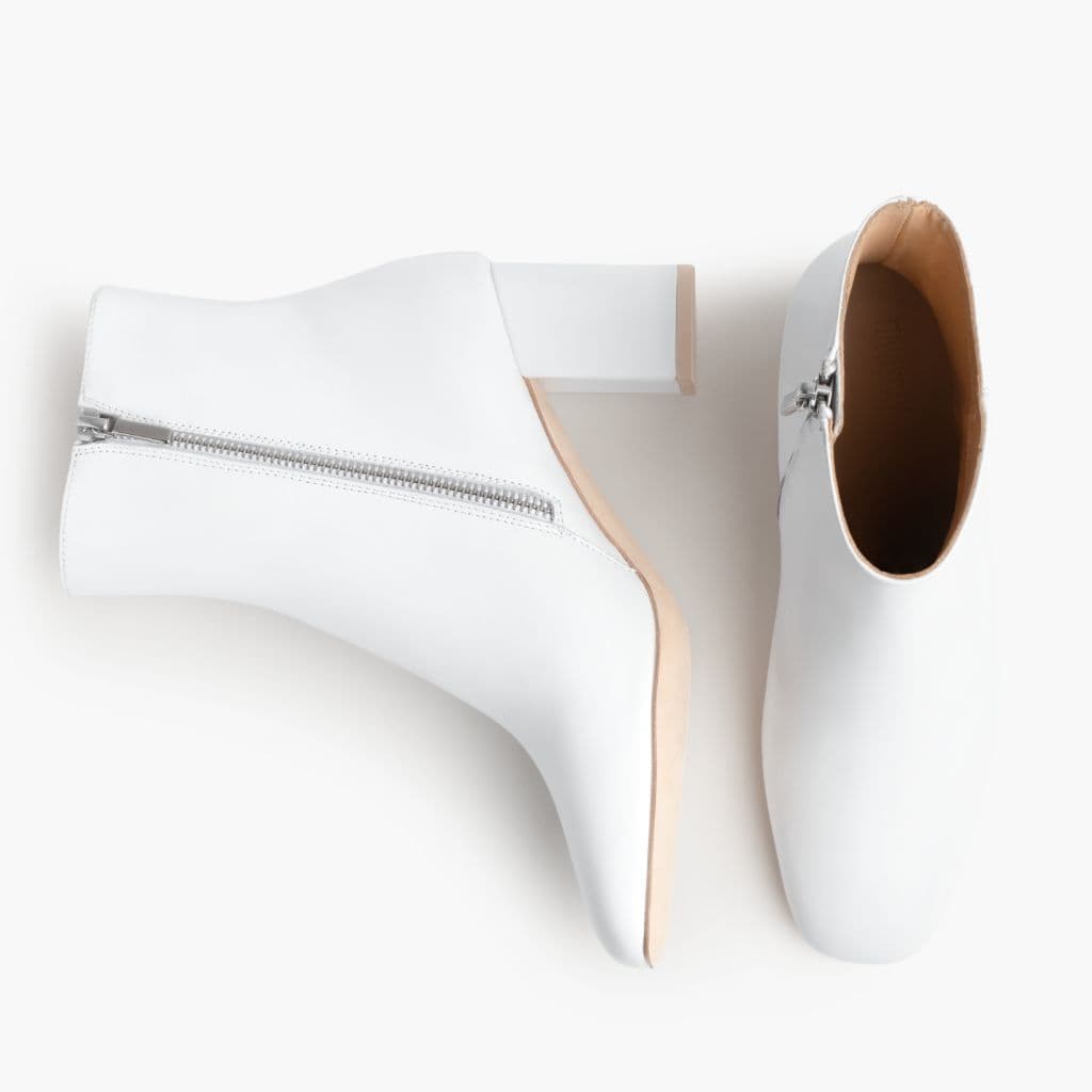 High Standard | White, view 4