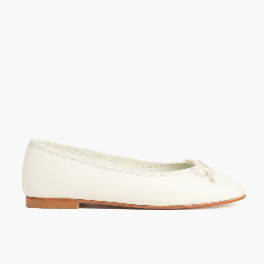 Prima | Ivory, view 2