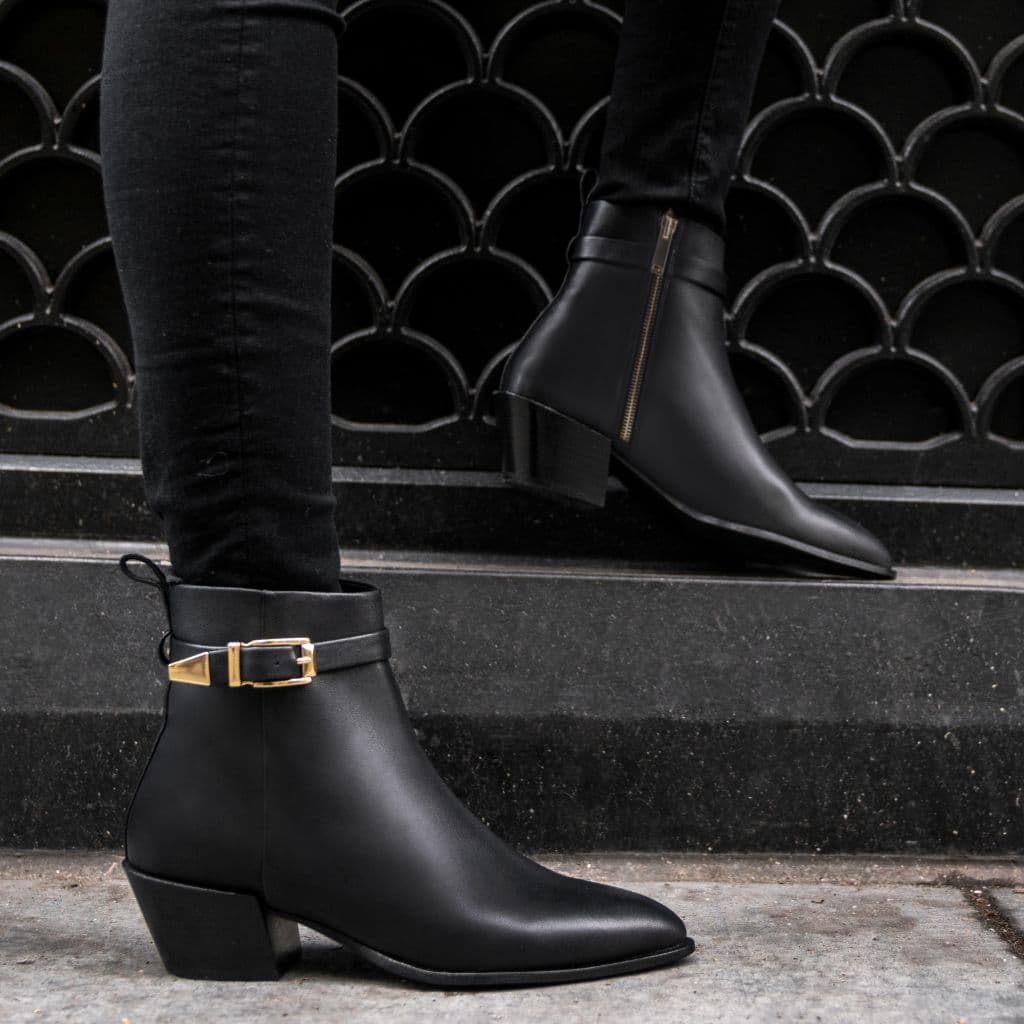 Charm | Black, view 8