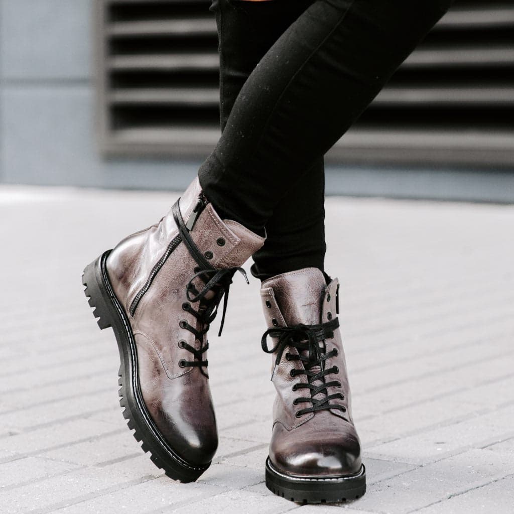 Combat | Carbon, view 6