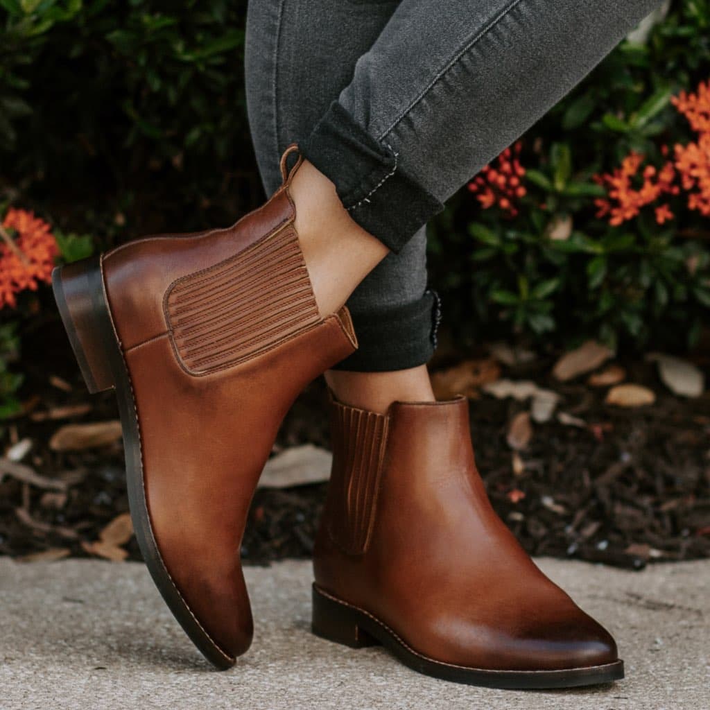 Dreamer | Mahogany, view 6