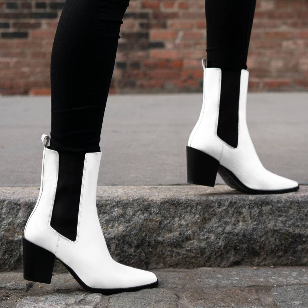 Soho | White, view 7